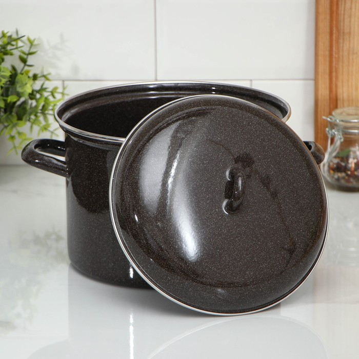 Кастрюля эмалированная, 4,5 л, без деколи, индукция, цвет коричневый Кастрюля эмалированная, 4,5 л, без деколи, индукция, цвет коричневый