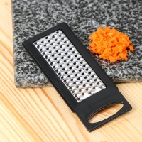 Слайсер универсальный Magistro Vegan pro, 5 насадок, 31,8&times;13,7&times;9 см, цвет чёрно-белый