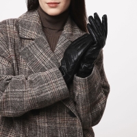 Перчатки женские, безразмерные, без утеплителя, цвет чёрный Перчатки женские, безразмерные, без утеплителя, цвет чёрный