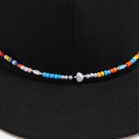 Кепка женская с прямым козырьком &laquo;Крутой&raquo;, цвет чёрный, сетка, р-р 56, с бусами