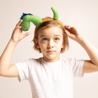 Карнавальный ободок «Весёлый дракоша» Карнавальный ободок «Весёлый дракоша»