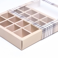 Коробка для 16 конфет, "Мужской" 17,7 х 17,7 х 3,8 см. Кондитерская упаковка