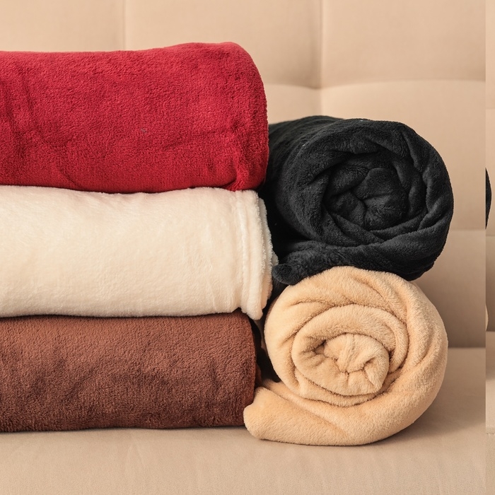 Плед Этель 150*200 см, цв. бежевый, 100% п/э, корал-флис , 220 гр/м2 Плед Этель 150*200 см, цв. бежевый, 100% п/э, корал-флис , 220 гр/м2