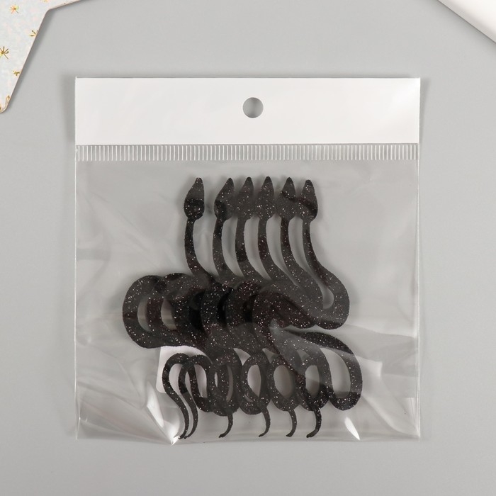 Новогодний декор "Чёрная змея" фоамиран, 7 см (Новогодний набор 6 шт)