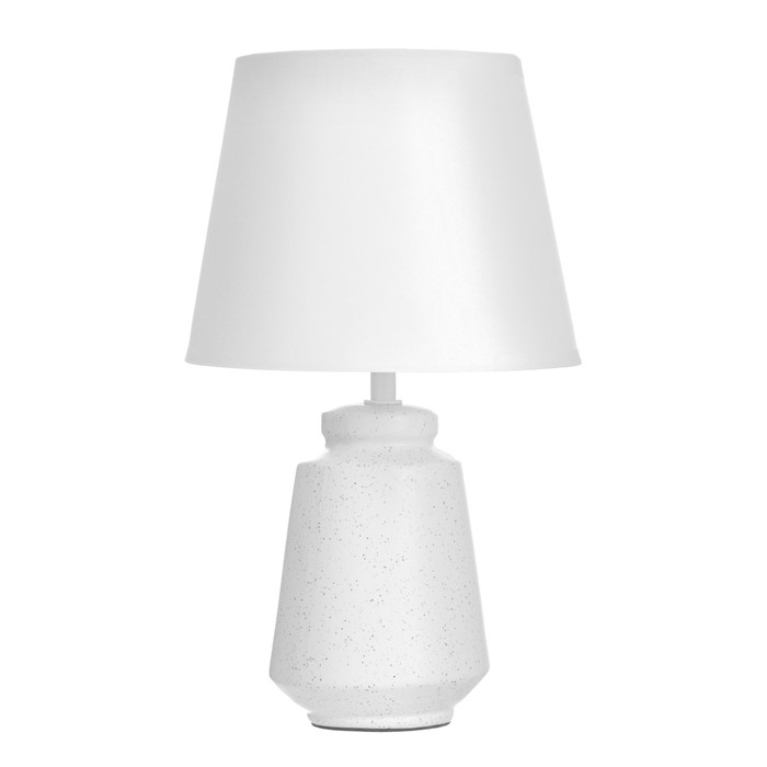 Лампа настольная Лампа настольная "Лисандра" 1х40Вт Е14 белый 19,5х19,5х33,5см