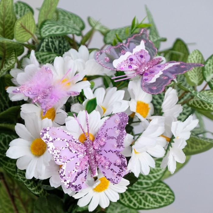 Бабочки для декора и флористики, на прищепке, пластиковые, фиолетовые, микс, 5 см и 8 см Бабочки для декора и флористики, на прищепке, пластиковые, фиолетовые, микс, 5 см и 8 см