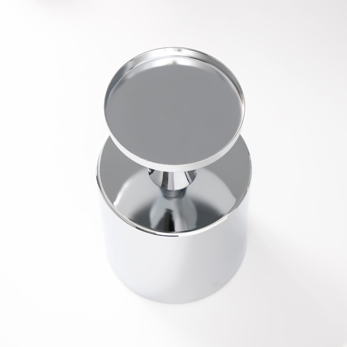 Подсвечник металл на 1 свечу d=7.5 см Подсвечник металл на 1 свечу d=7.5 см "Алессио" серебро 9,5х9,5х17 см