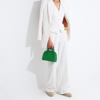 Сумка женская на клапане, цвет зелёный