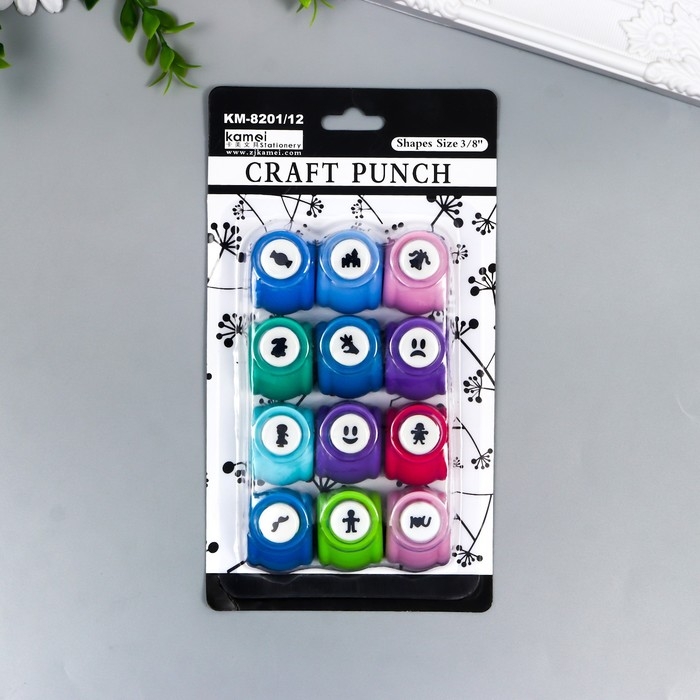 Набор фигурных дыроколов 12 шт рисунок 1 см МИКС 21х10х3 см Набор фигурных дыроколов 12 шт рисунок 1 см МИКС 21х10х3 см