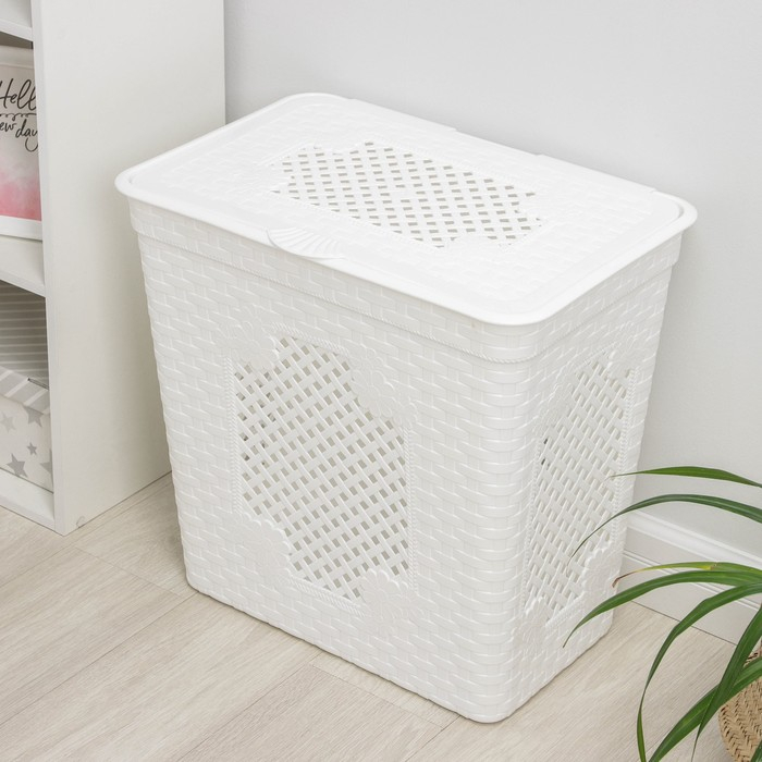 Корзина бельевая с крышкой «Плетёнка люкс», 85 л, 58×39×57 см, цвет белый Корзина бельевая с крышкой «Плетёнка люкс», 85 л, 58×39×57 см, цвет белый