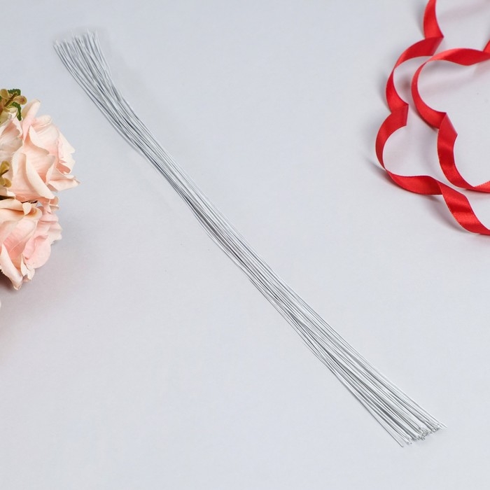 Флористическая проволока в бумажной оплётке Флористическая проволока в бумажной оплётке "Белая", длина 60 см, 0,8 мм, набор 50 шт