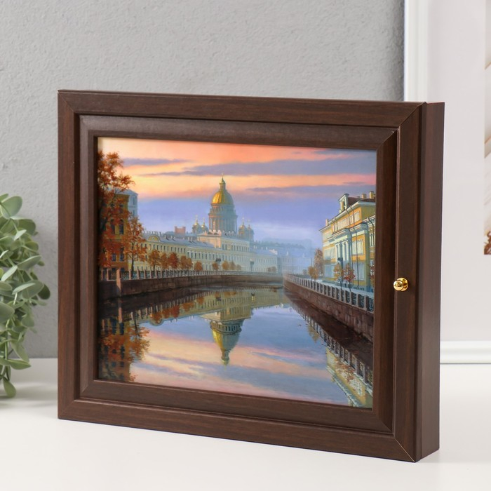 Ключница "Исаакиевский собор" 26х31 см венге