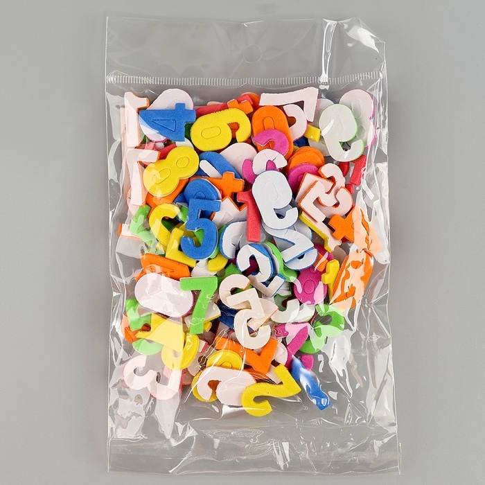 Набор фигурок из EVA на клеевой основе Набор фигурок из EVA на клеевой основе "Цифры", 13 гр МИКС