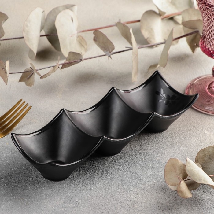 Менажница «Чёрный Восток», 18,8×6,5×4 см, цвет чёрный Менажница «Чёрный Восток», 18,8×6,5×4 см, цвет чёрный