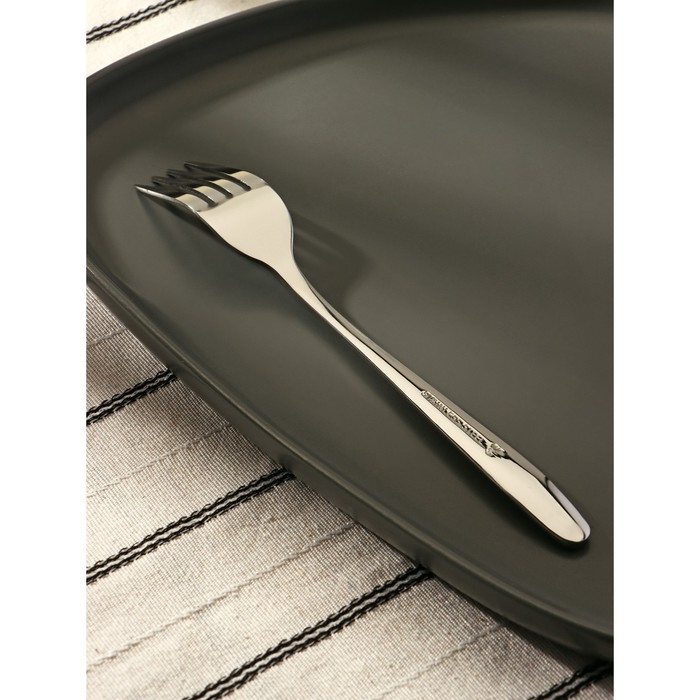 Вилка столовая из нержавеющей стали &laquo;Милано&raquo;, длина 20 см, цвет серебряный
