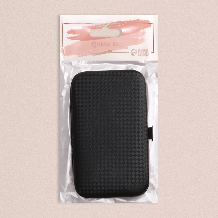 Набор маникюрный &laquo;Christian&raquo;, 8 предметов, в футляре, цвет чёрный/серый