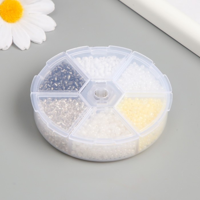 Бисер стекло 8/0 (3 мм) в шкатулке Бисер стекло 8/0 (3 мм) в шкатулке "Белый" 6 цветов х 10 гр 8х8х2 см