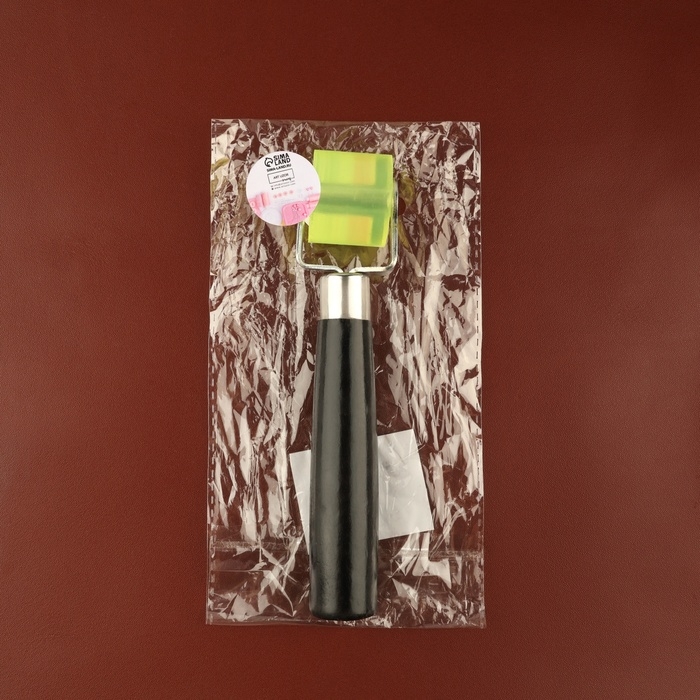 Роллер для клеевых работ с кожей, 17 &times; 2,9 см, дерево/силикон