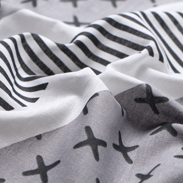 Простыня на резинке Этель Gray geometry 160*200*25, 100% хлопок, бязь, 125г/м2 Простыня на резинке Этель Gray geometry 160*200*25, 100% хлопок, бязь, 125г/м2