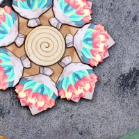 Подставка под горячее &laquo;Букет тюльпанов&raquo;, D=12 см, можжевельник