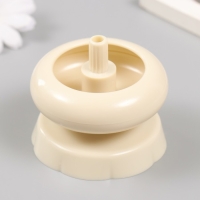 Спиннер для нанизывания бисера пластик 6,3х7 см + игла для бисера Спиннер для нанизывания бисера пластик 6,3х7 см + игла для бисера