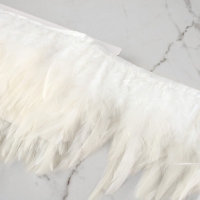 Тесьма с перьями петуха, 10-15 см, 5 &plusmn; 0,5 м, цвет белый