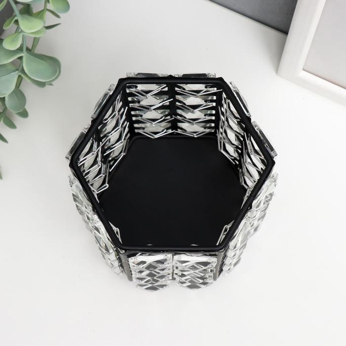 Подсвечник металл на 1 свечу Подсвечник металл на 1 свечу "Кристаллы" многогранник чёрный 12х11х11 см