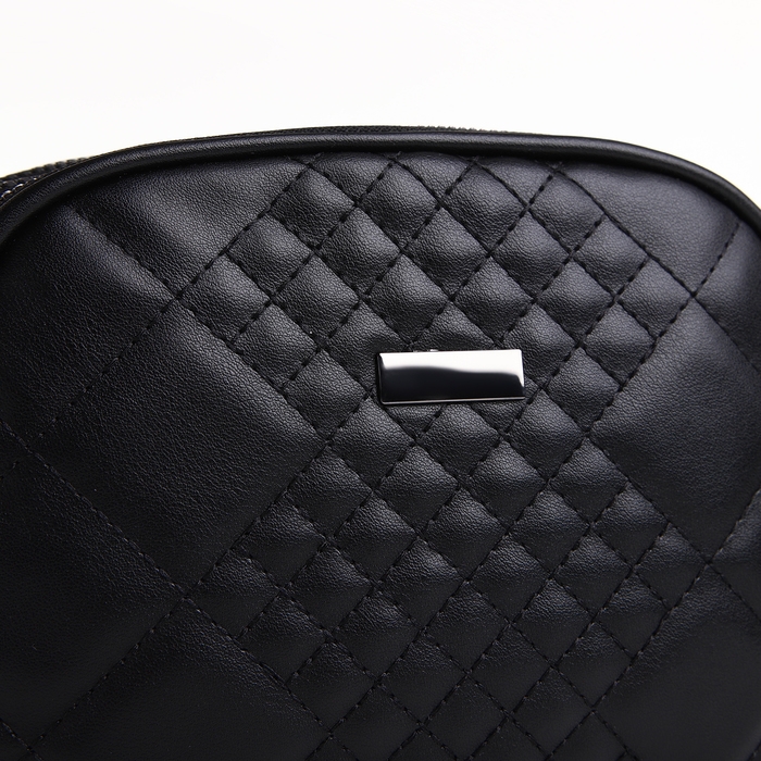 Сумка женская кросс-боди на молнии, цвет чёрный Сумка женская кросс-боди на молнии, цвет чёрный