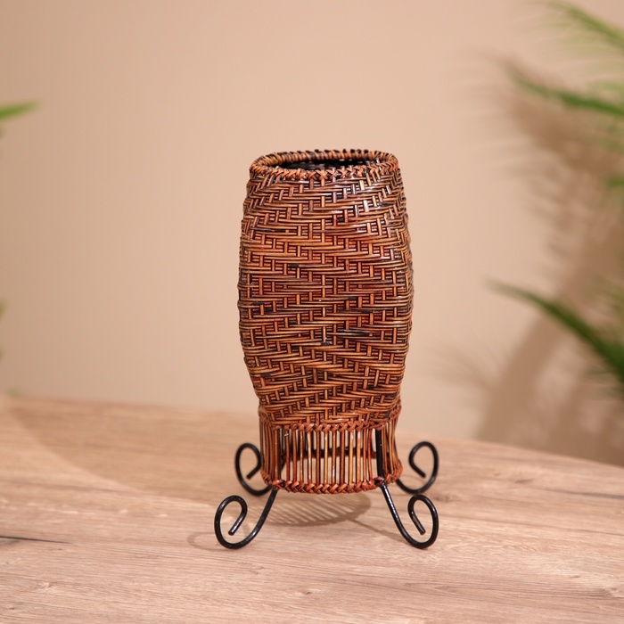 Подсвечник 14х14х24 см