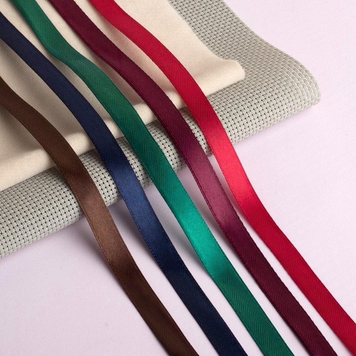 Набор атласных лент «Вечерние огни», 5 шт, размер 1 ленты: 10 мм × 23 ± 1 м Набор атласных лент «Вечерние огни», 5 шт, размер 1 ленты: 10 мм × 23 ± 1 м