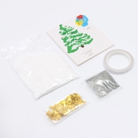 Набор для творчества &laquo;Новогодний подарок&raquo;, ночник, игрушка змея, цвет игрушки в ночнике зелёный