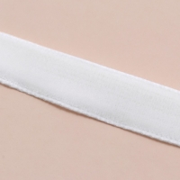 Лента бархатная, 10 мм, 18 &plusmn; 1 м, цвет белый №01