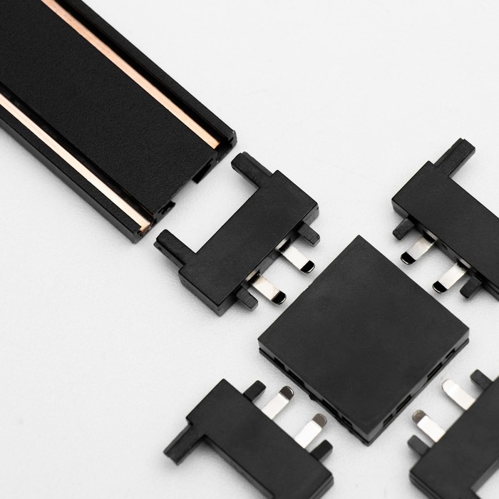 Коннектор ультратонкий х-образный черный 4,6х4,6х0,6 см Коннектор ультратонкий х-образный черный 4,6х4,6х0,6 см