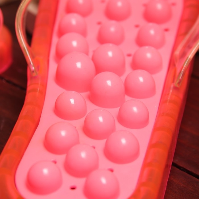 Пластиковые пузырьковые массажные тапочки М 37-39