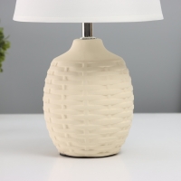 Лампа настольная "Плетение" 1х40Вт Е14 бежевый 19,5х19,5х35,5см Лампа настольная "Плетение" 1х40Вт Е14 бежевый 19,5х19,5х35,5см
