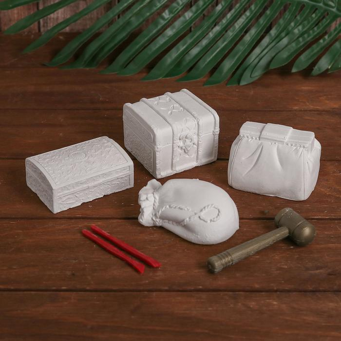 Набор археолога «Сокровища пиратов», серия: 4 брикета, молоток, долото Набор археолога «Сокровища пиратов», серия: 4 брикета, молоток, долото