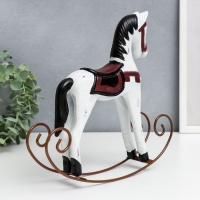 Сувенир дерево "Лошадка-качалка" белая с красным 22х5х23 см Сувенир дерево "Лошадка-качалка" белая с красным 22х5х23 см