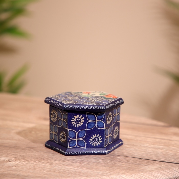 Шкатулка деревянная, батик 10х11х7 см