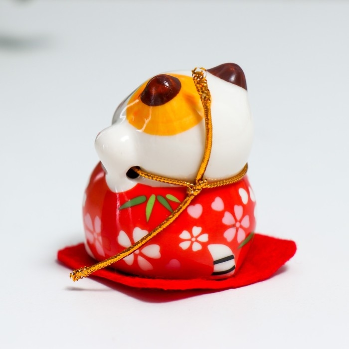 Сувенир керамика Сувенир керамика "Манэки-нэко в костюмчике с бубенчиком" 4,5х3,8х4,6 см набор 5 шт