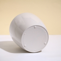 Горшок для цветов, d = 19 см, 3,5 л, пластик, бежевый Горшок для цветов, d = 19 см, 3,5 л, пластик, бежевый