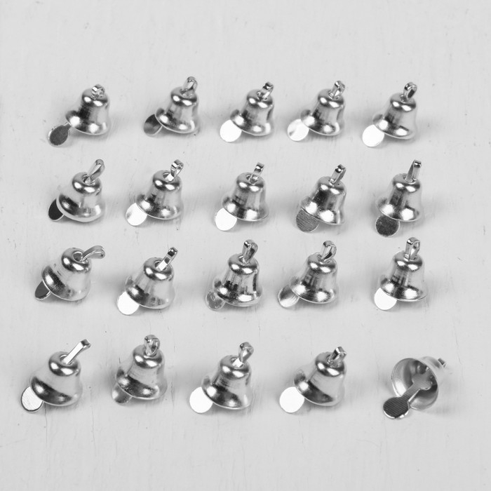 Колокольчик для рукоделия, набор 20 шт., размер 1 шт. — 0,8 см, цвет серебряный Колокольчик для рукоделия, набор 20 шт., размер 1 шт. — 0,8 см, цвет серебряный