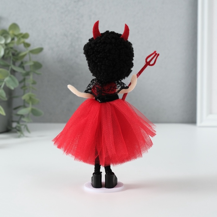 Кукла интерьерная "Девочка в костюме чертёнка" 4х5х13,5 см