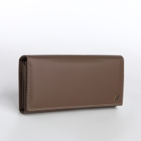 Кошелёк женский на магните, цвет коричневый Кошелёк женский на магните, цвет коричневый