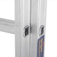 Лестница ТУНДРА, двухсекционная, алюминиевая, 7 ступеней Лестница ТУНДРА, двухсекционная, алюминиевая, 7 ступеней