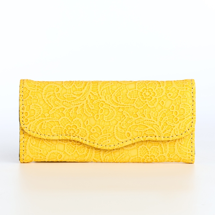 Кошелёк женский на магните, цвет жёлтый Кошелёк женский на магните, цвет жёлтый