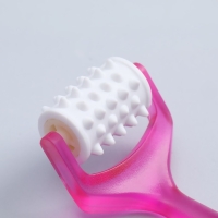 Массажёр для лица и зоны декольте, с шипами, 14 &times; 4,5 &times; 2,5 см, цвет МИКС