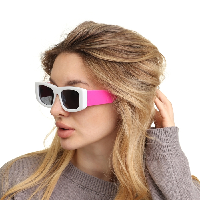 Очки солнцезащитные женские Очки солнцезащитные женские "OneSun", uv 400, дужка 14.5 см, линза 5.3х3.5 см