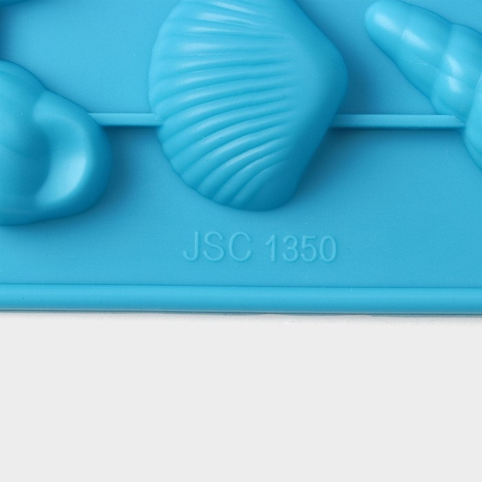 Форма для конфет и шоколада Доляна &laquo;Ракушки&raquo;, силикон, 17,3&times;17,3 см, 16 ячеек (3,4&times;2,5 см), цвет МИКС