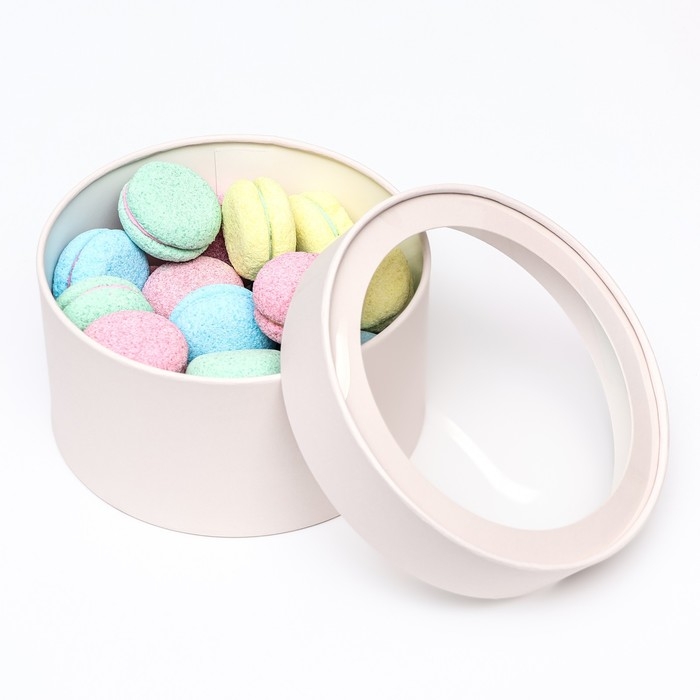 Подарочная коробка "Wewak" пудра, завальцованная с окном, 18 х 10 см