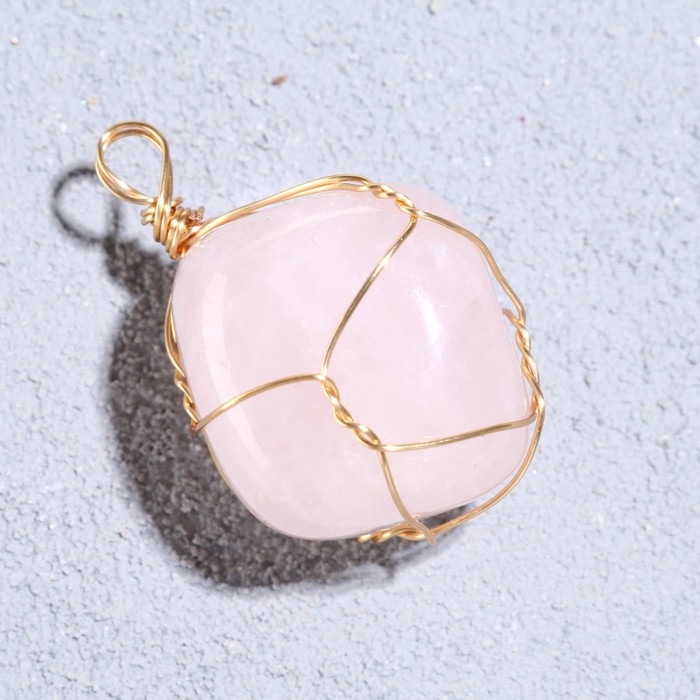 Брелок Брелок "Кварц розовый", в проволоке